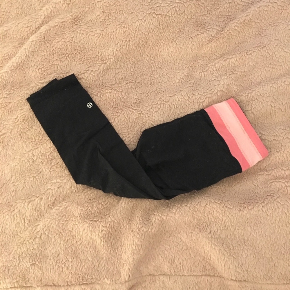 Lululemon Low Rise Crop Leggings